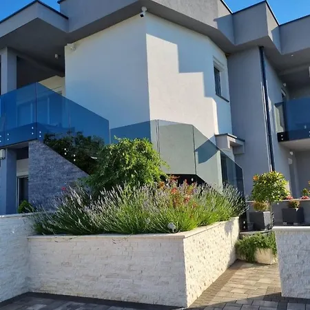 Appartement Paola Vrh (Krk)